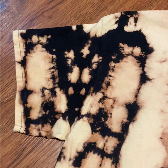 🖤**SUPER COOL-Bleached tie-dye T**🖤 - Picture 5 of 7